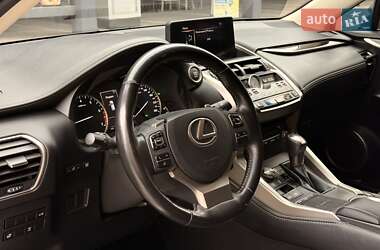 Внедорожник / Кроссовер Lexus NX 2018 в 