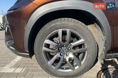 Внедорожник / Кроссовер Lexus NX 2018 в 