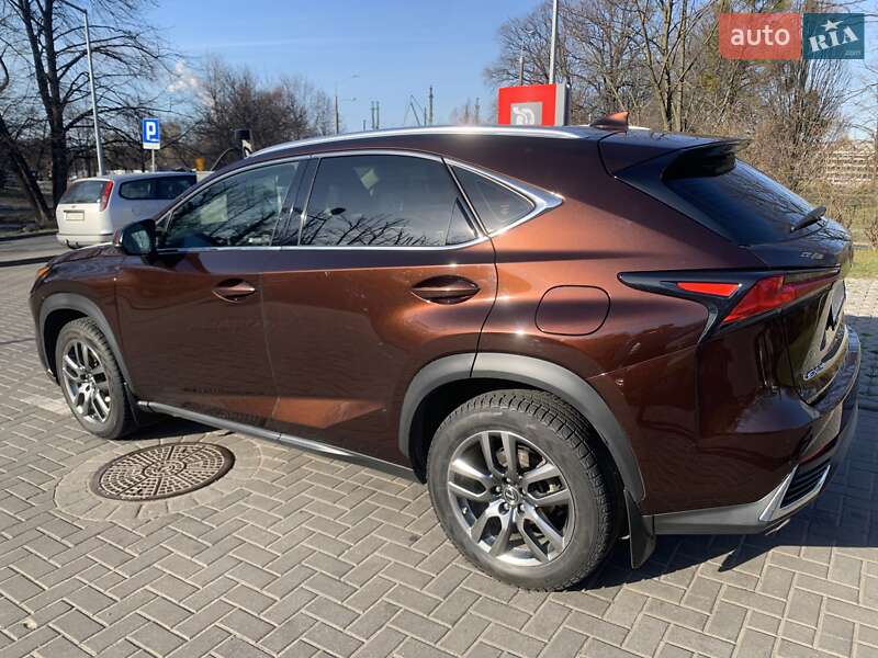 Внедорожник / Кроссовер Lexus NX 2018 в Киеве