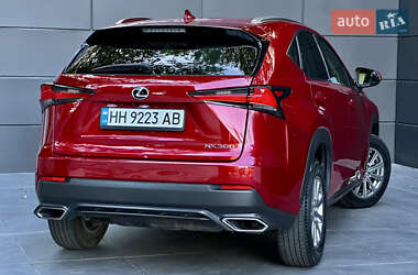 Внедорожник / Кроссовер Lexus NX 2019 в 