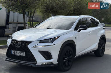 Позашляховик / Кросовер Lexus NX 2017 в Дніпрі