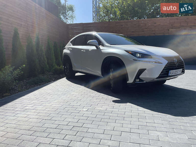 Внедорожник / Кроссовер Lexus NX 2019 в Киеве