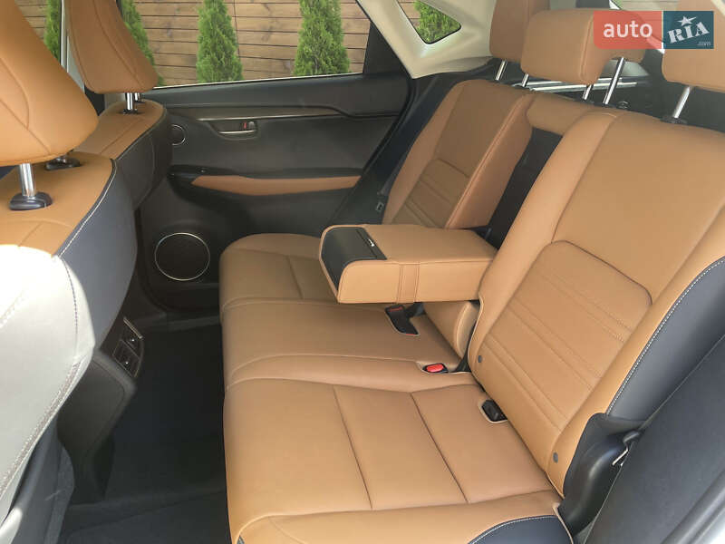 Внедорожник / Кроссовер Lexus NX 2019 в Киеве