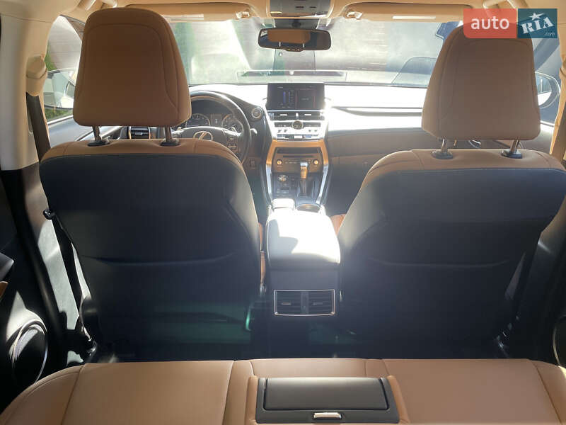 Внедорожник / Кроссовер Lexus NX 2019 в Киеве