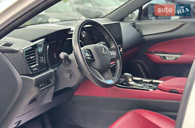 Внедорожник / Кроссовер Lexus NX 2023 в 