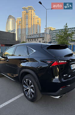 Позашляховик / Кросовер Lexus NX 2015 в 