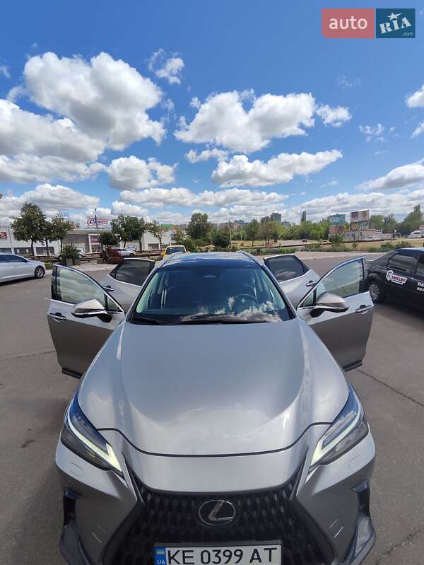 Внедорожник / Кроссовер Lexus NX 2022 в Кривом Роге