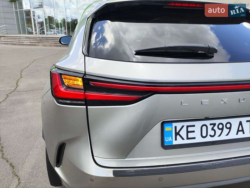 Внедорожник / Кроссовер Lexus NX 2022 в Кривом Роге