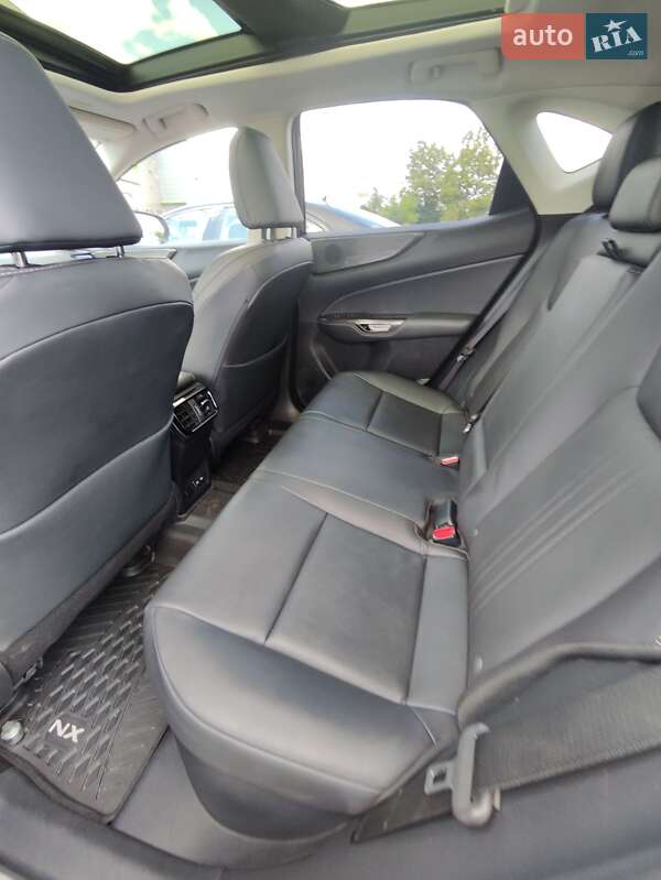 Внедорожник / Кроссовер Lexus NX 2022 в Кривом Роге