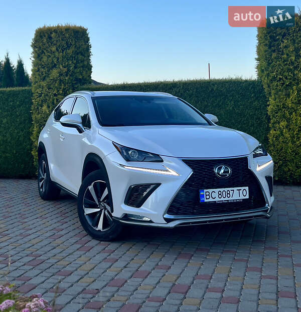 Внедорожник / Кроссовер Lexus NX 2017 в Львове