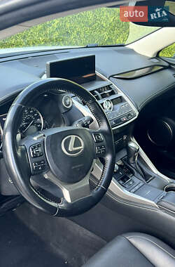 Внедорожник / Кроссовер Lexus NX 2017 в 