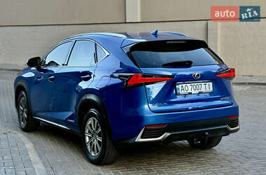 Внедорожник / Кроссовер Lexus NX 2018 в 
