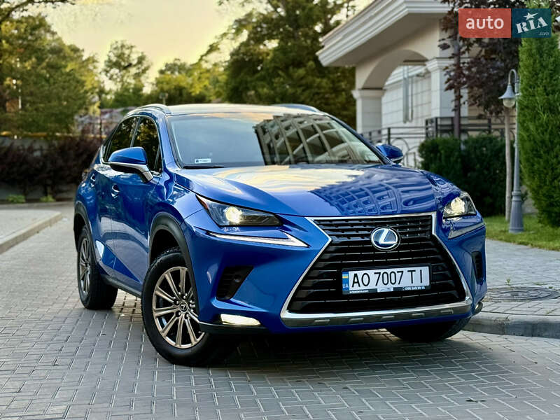 Внедорожник / Кроссовер Lexus NX 2018 в Одессе