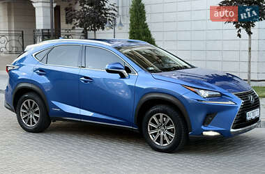 Внедорожник / Кроссовер Lexus NX 2018 в 