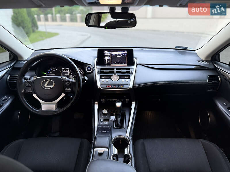 Внедорожник / Кроссовер Lexus NX 2018 в Одессе