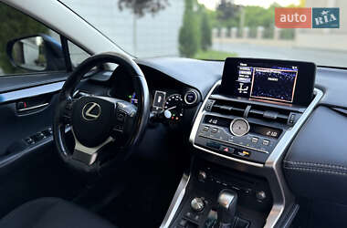 Внедорожник / Кроссовер Lexus NX 2018 в 