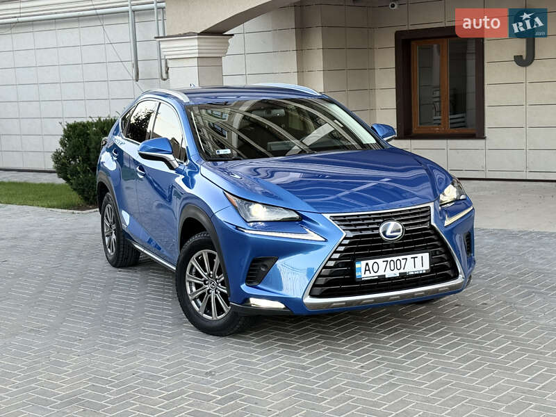 Внедорожник / Кроссовер Lexus NX 2018 в Одессе