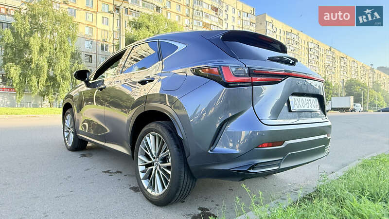 Внедорожник / Кроссовер Lexus NX 2022 в 