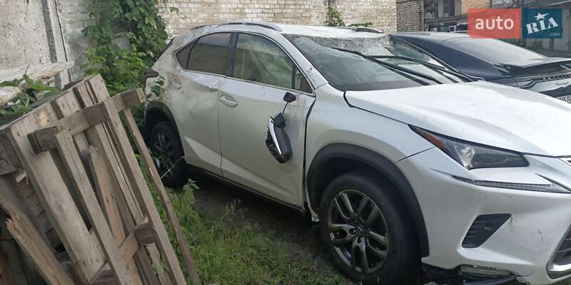 Внедорожник / Кроссовер Lexus NX 2018 в Киеве