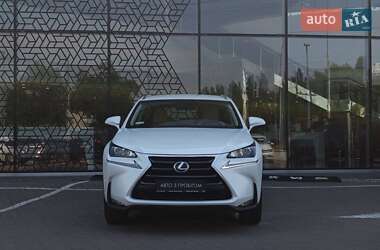 Позашляховик / Кросовер Lexus NX 2015 в 