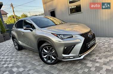 Позашляховик / Кросовер Lexus NX 2021 в 