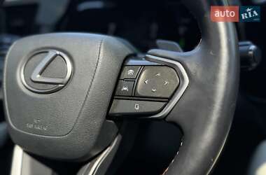 Позашляховик / Кросовер Lexus NX 2022 в 