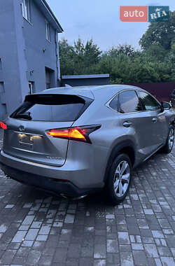 Позашляховик / Кросовер Lexus NX 2017 в Бродах