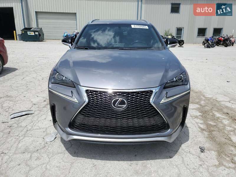 Позашляховик / Кросовер Lexus NX 2016 в Києві