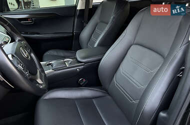 Внедорожник / Кроссовер Lexus NX 2019 в 