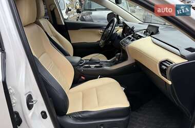 Внедорожник / Кроссовер Lexus NX 2016 в 