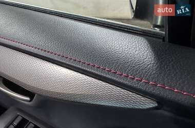 Позашляховик / Кросовер Lexus NX 2017 в 