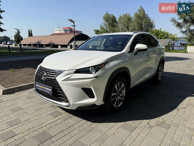 Внедорожник / Кроссовер Lexus NX 2018 в Днепре