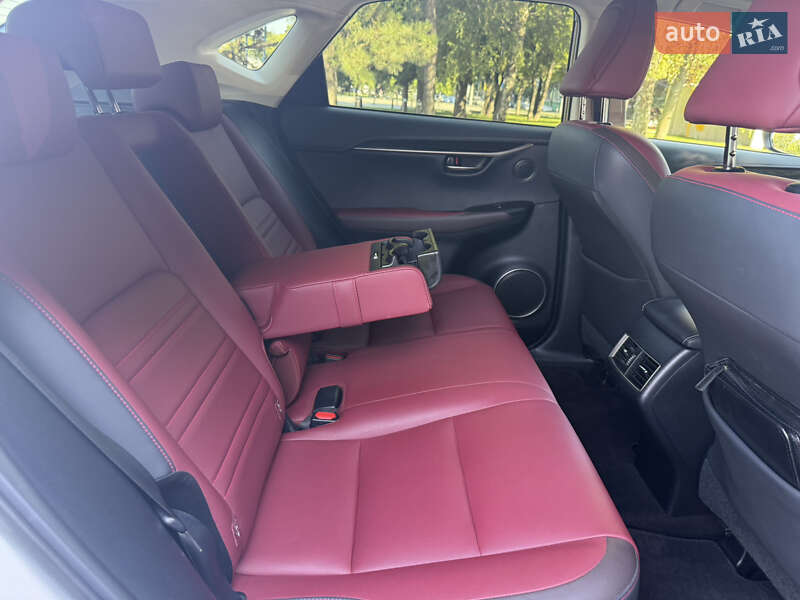 Внедорожник / Кроссовер Lexus NX 2018 в Днепре