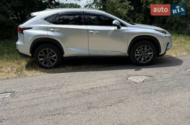 Внедорожник / Кроссовер Lexus NX 2019 в 