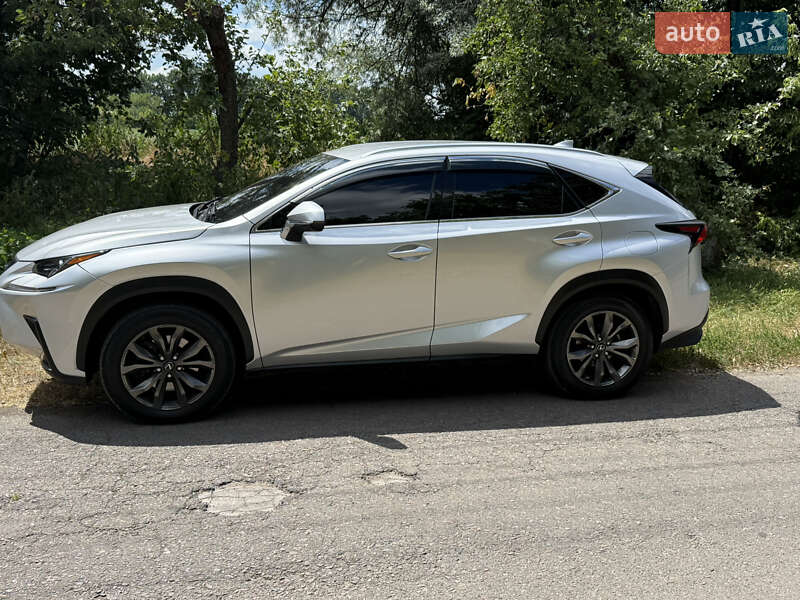 Внедорожник / Кроссовер Lexus NX 2019 в Володарке