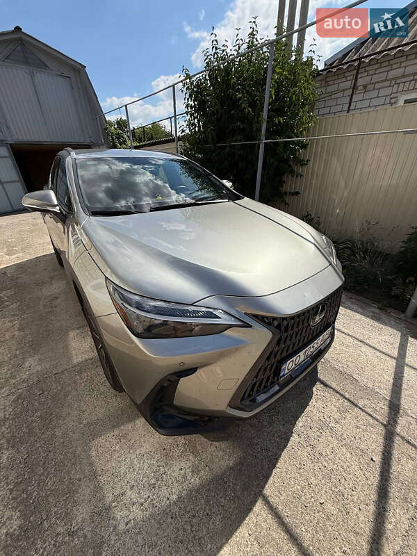 Позашляховик / Кросовер Lexus NX 2023 в Подільську