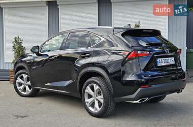 Позашляховик / Кросовер Lexus NX 2016 в 