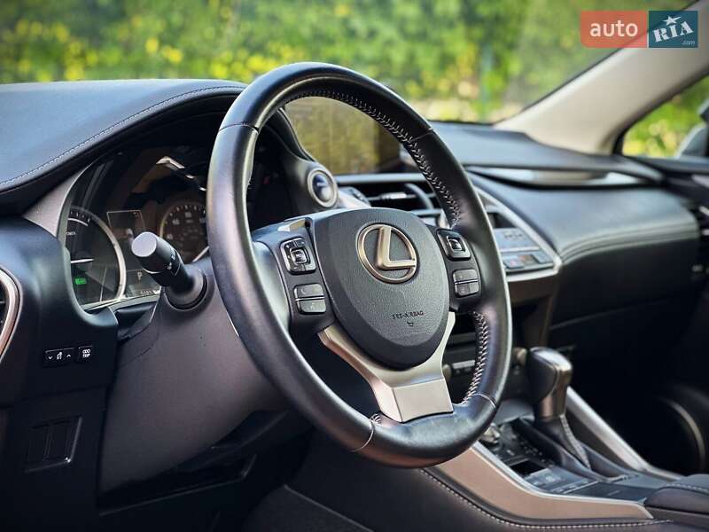 Внедорожник / Кроссовер Lexus NX 2019 в Киеве