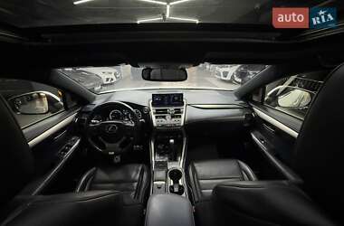Позашляховик / Кросовер Lexus NX 2018 в 