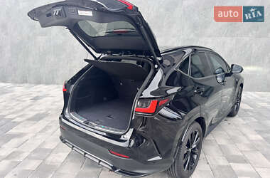 Позашляховик / Кросовер Lexus NX 2022 в 
