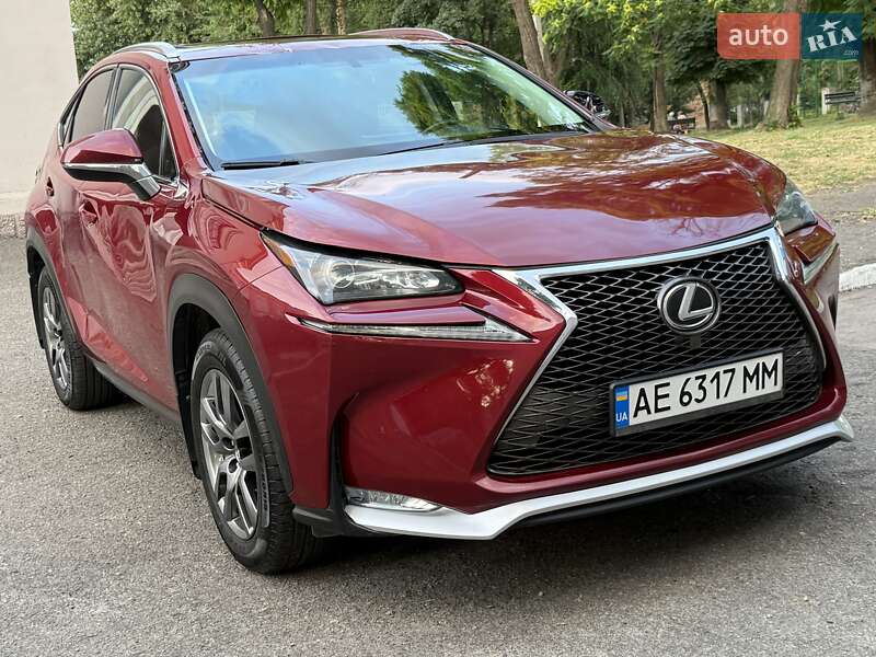 Позашляховик / Кросовер Lexus NX 2016 в 