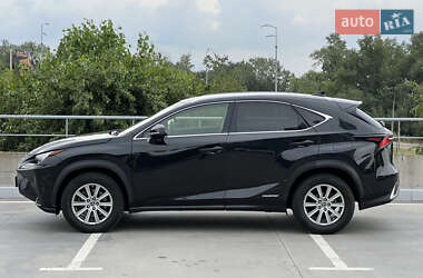Внедорожник / Кроссовер Lexus NX 2018 в 