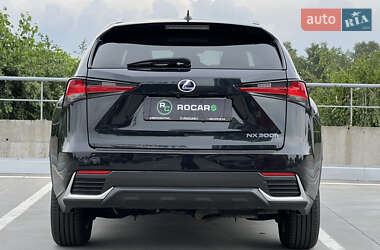 Внедорожник / Кроссовер Lexus NX 2018 в 