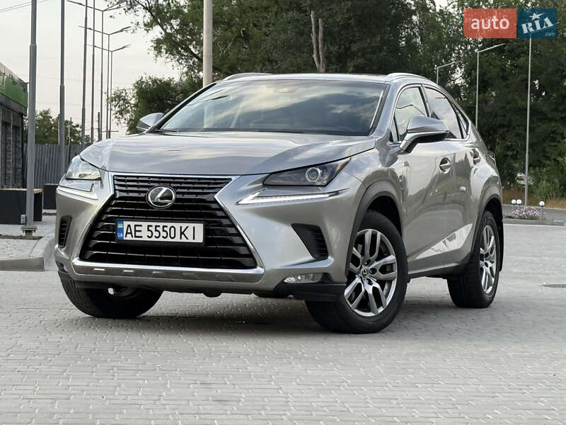 Внедорожник / Кроссовер Lexus NX 2017 в 