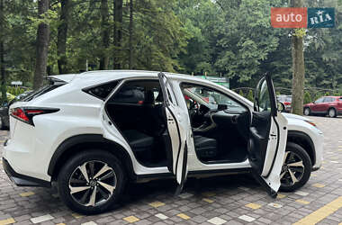Внедорожник / Кроссовер Lexus NX 2019 в 