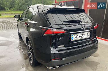Внедорожник / Кроссовер Lexus NX 2015 в 