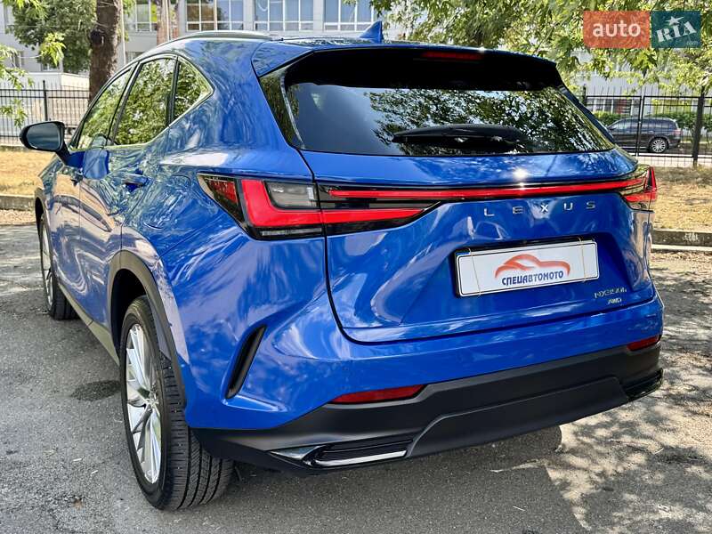 Внедорожник / Кроссовер Lexus NX 2022 в Киеве