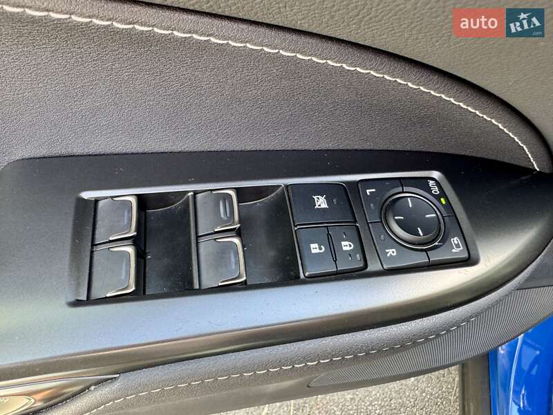 Внедорожник / Кроссовер Lexus NX 2022 в Киеве
