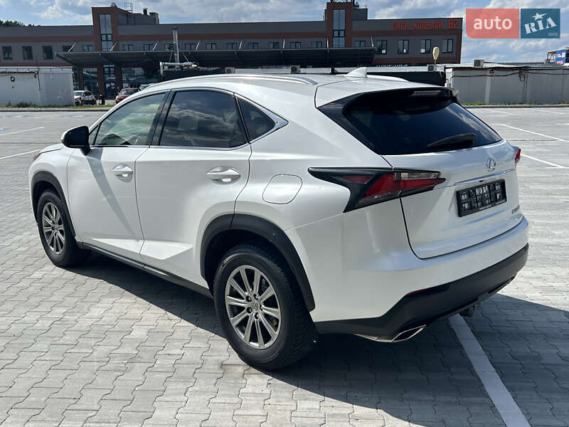 Внедорожник / Кроссовер Lexus NX 2017 в Киеве