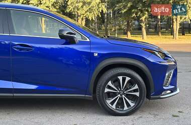 Внедорожник / Кроссовер Lexus NX 2019 в 